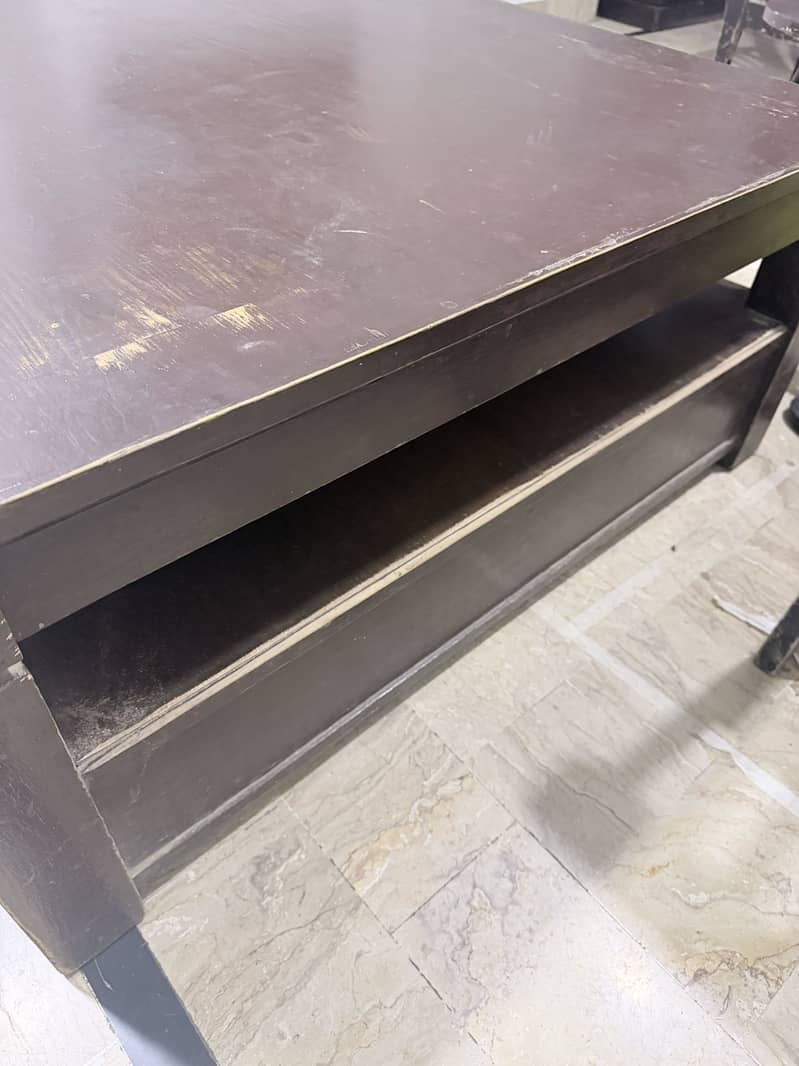 Centre table for sell 2