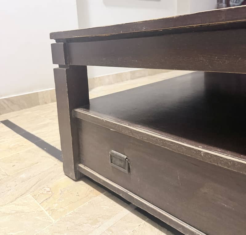 Centre table for sell 3