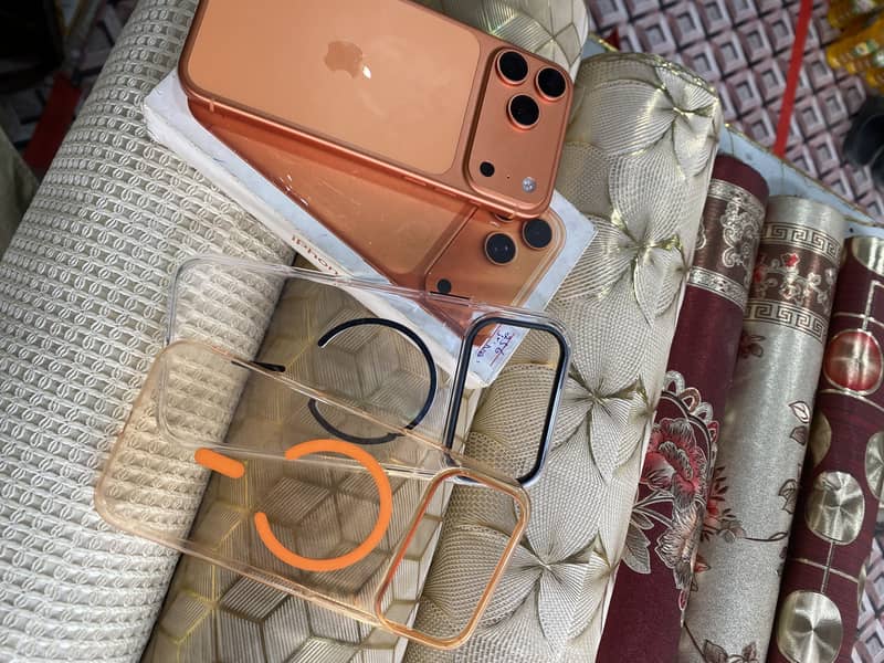 Apple iPhone 17 Pro Max 2
