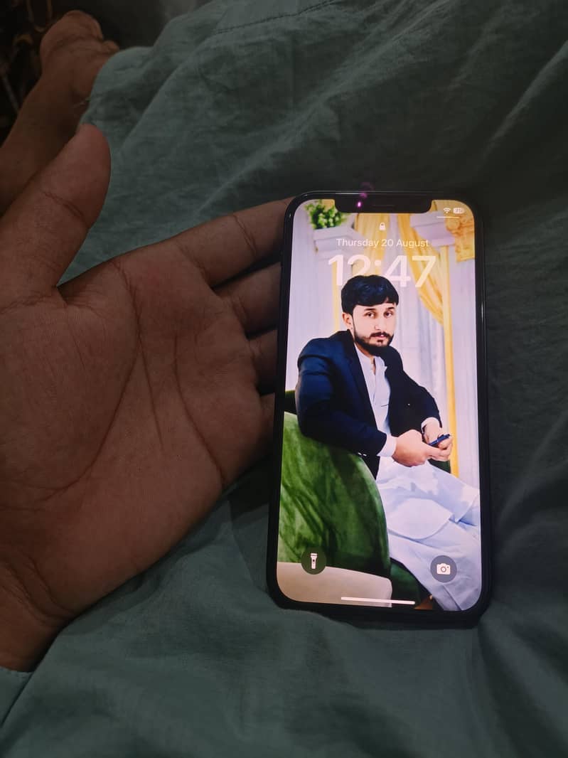 Apple iPhone 12 2