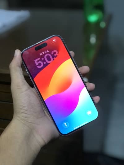 Apple iPhone 15