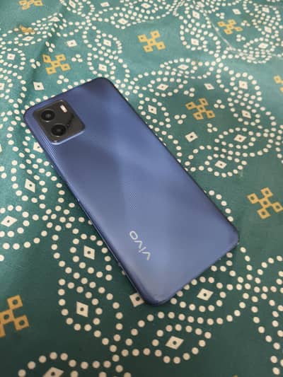 Vivo Y15s