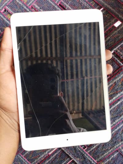 I pad A1432