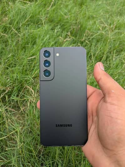 Samsung Mobile S22