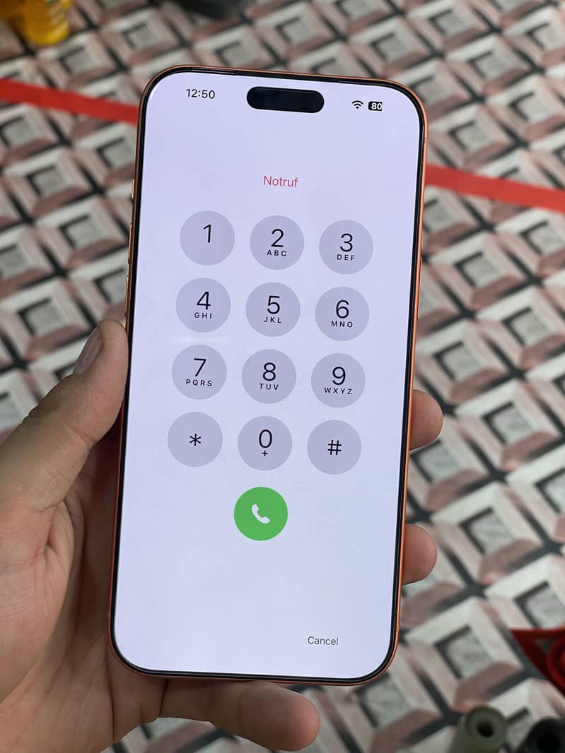 Apple iPhone 17 Pro Max 10