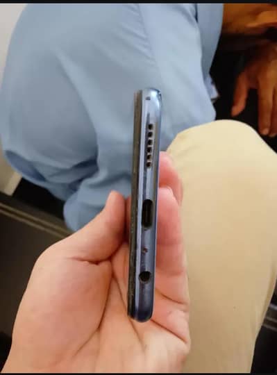 Vivo y73