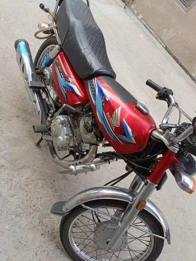 Honda 125 Model 2023 good Condition Home use