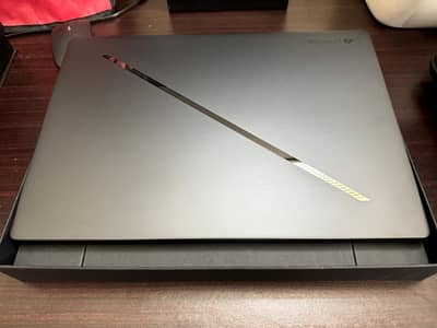 ASUS ROG ZEPHYRUS G 16 ( OLED | RTX 4070 | Core Ultra 9) like Box Pack