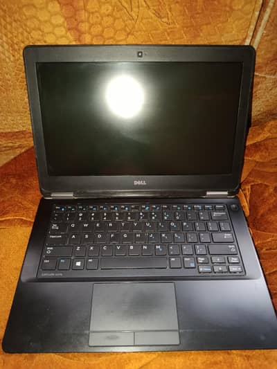 Dell Latitude i5 6th