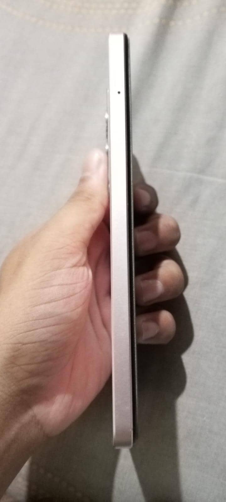 Realme C75x 1