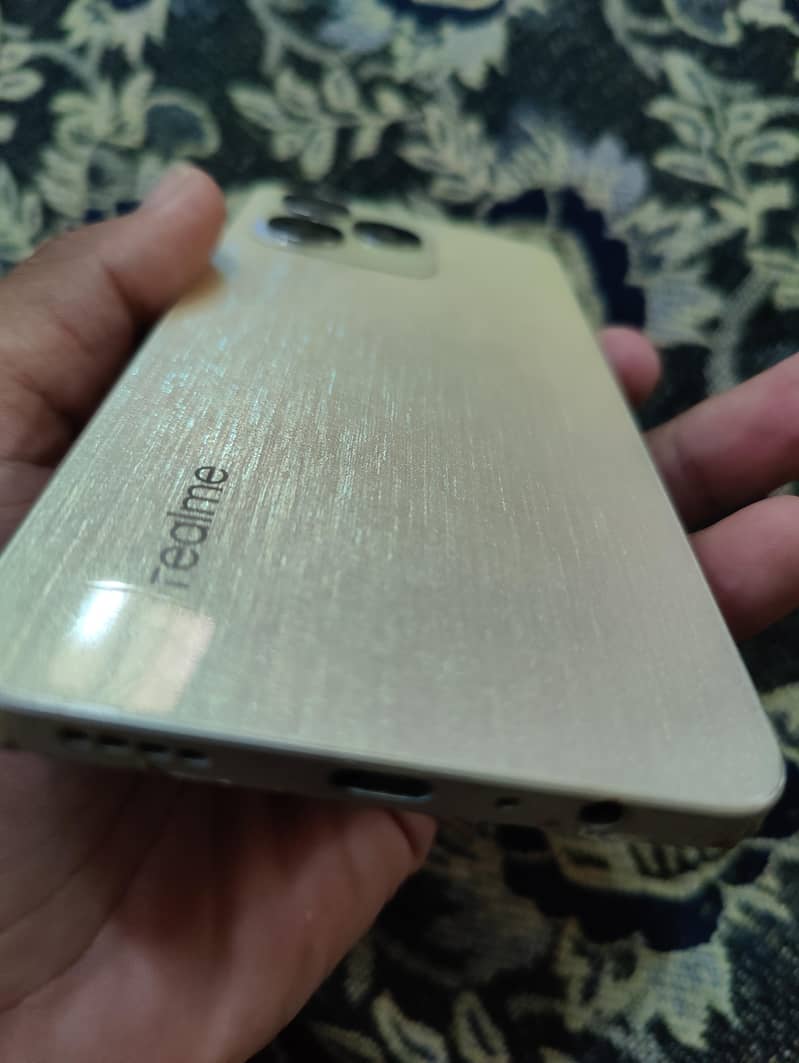 Realme C53 3