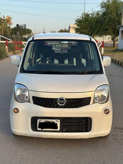 Nissan Moco 2014