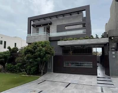Centrally Located House Available In DHA Phase 5 - Block L For sale