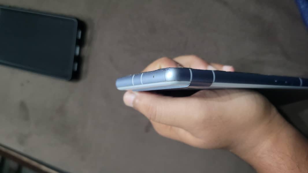 Google Pixel 7a 11