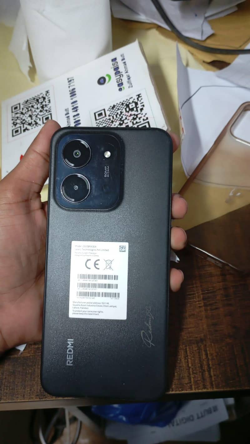 Realme C15 4