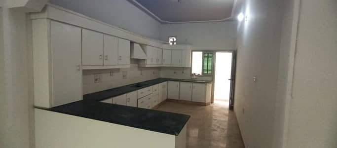 Independent House 400 Square Yard Block 14