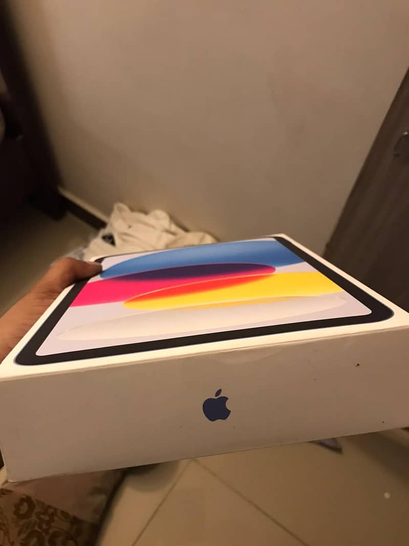 ipad A16 Box pack 4
