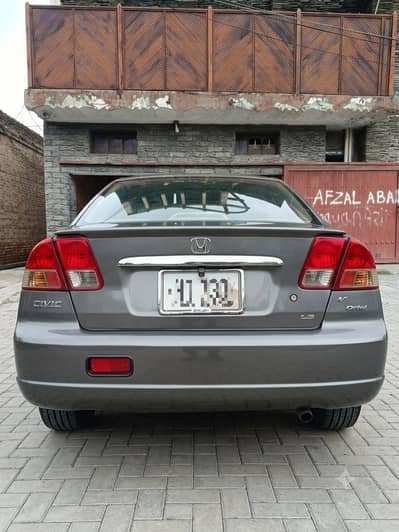 Honda Civic Oriel 2004