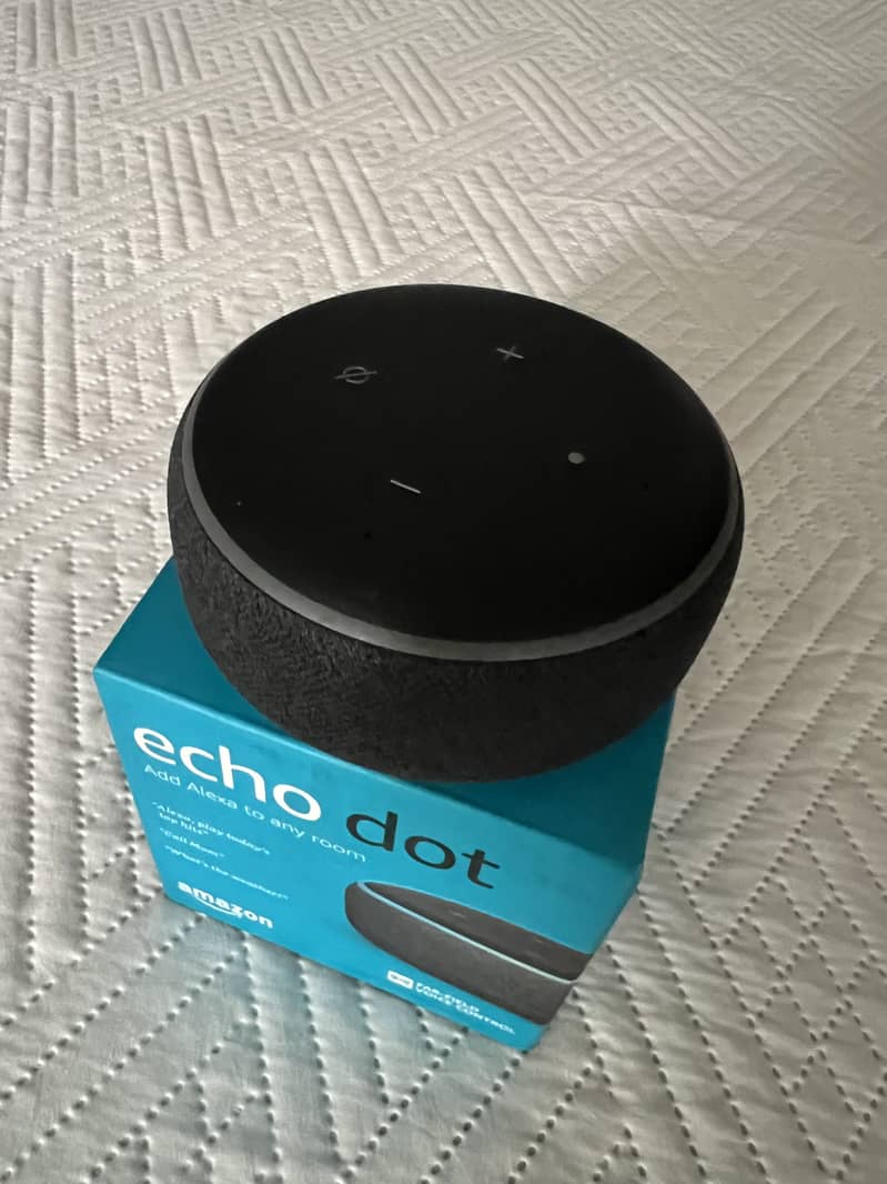 USED Amazon Alexa [Echo Dot - 3rd Gen] 1