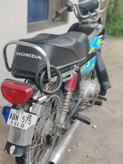Hero 70 2014 model for sale