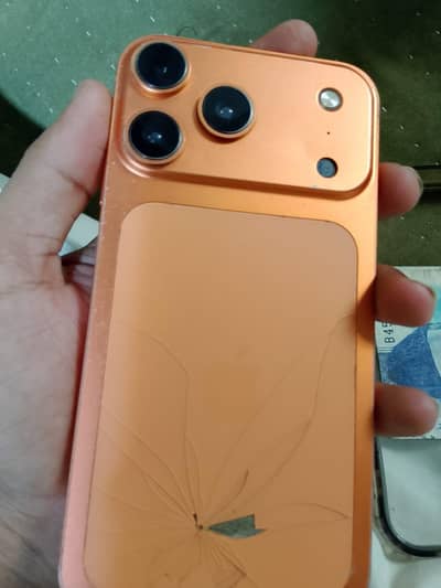I phone xR converted in 17 pro