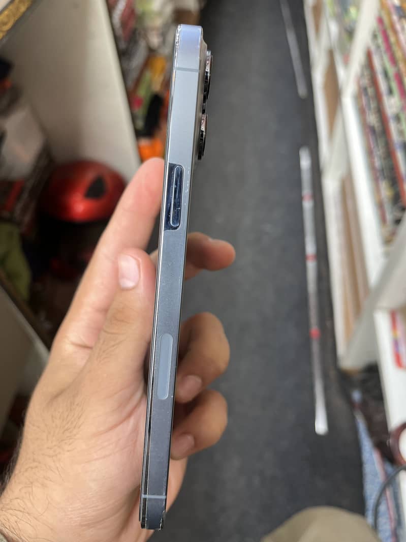 Apple iPhone 13 Pro Max 7