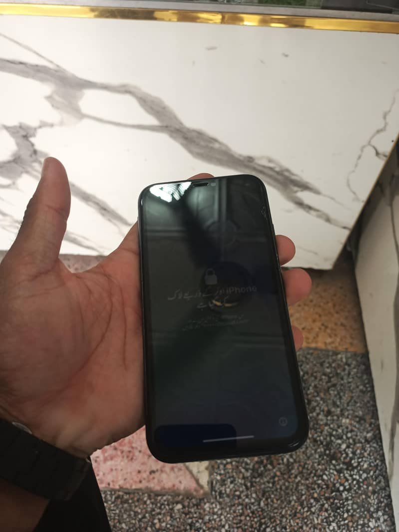 Apple iPhone 11 2