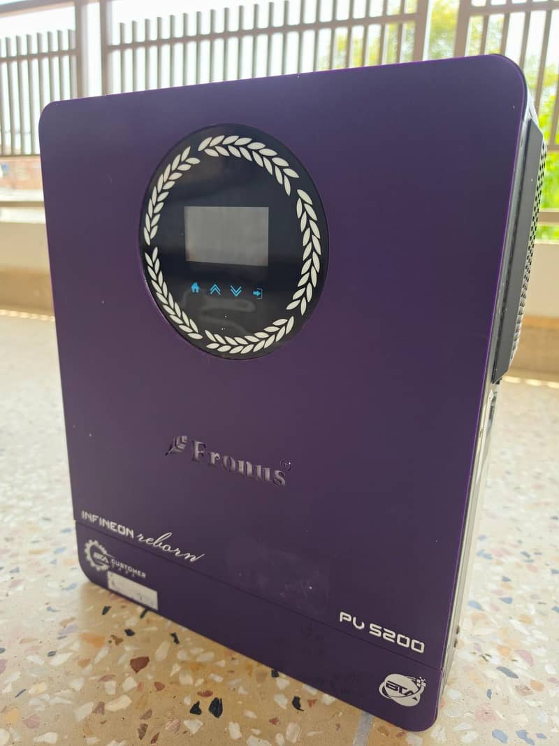 Fronus PV5200 1