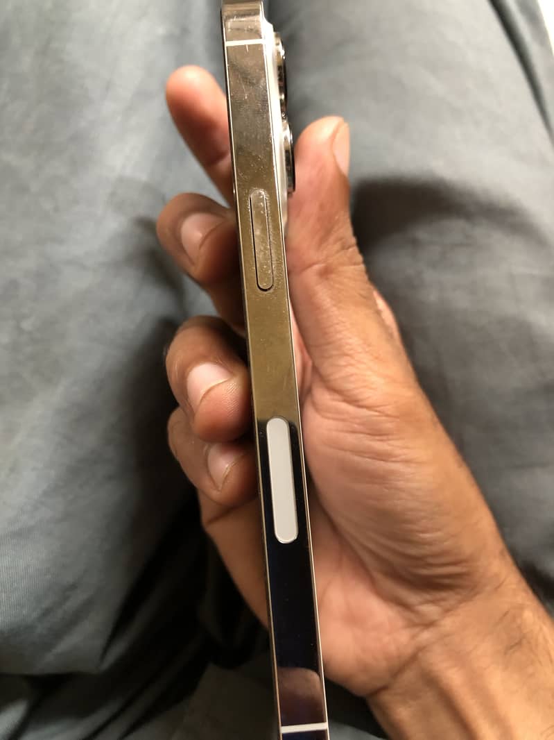 Apple iPhone 13 Pro 5