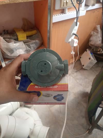 gas  regulator
