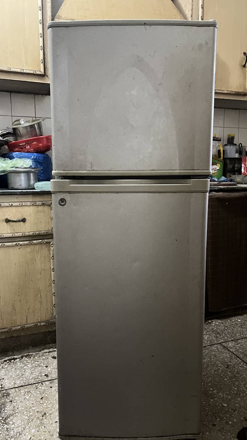 Dawlance fridge 6