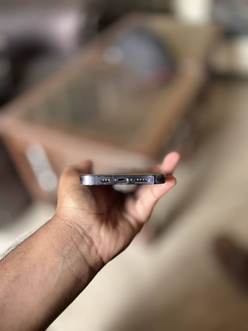 Apple iPhone 14 Pro 3