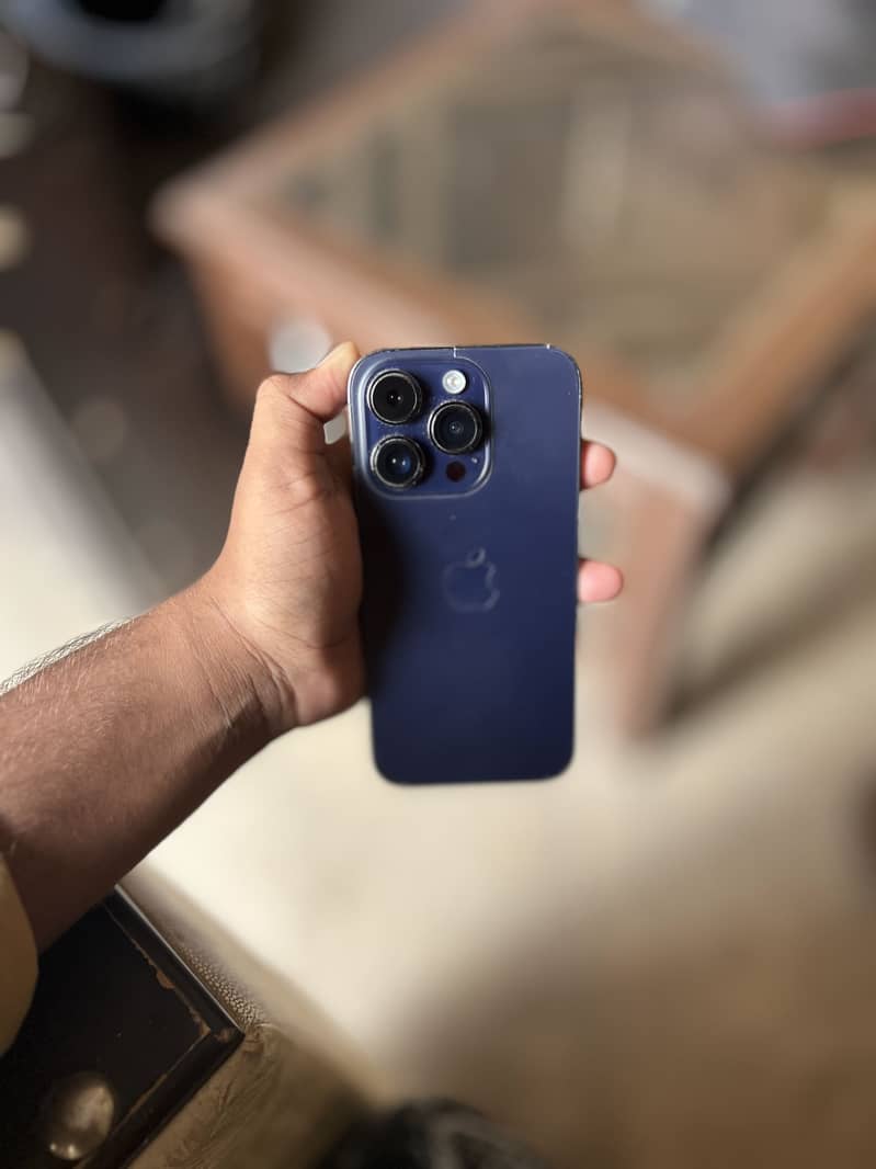 Apple iPhone 14 Pro 8