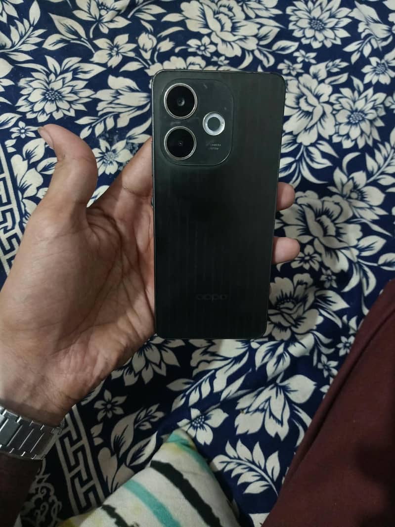 OPPO A5 Pro 1