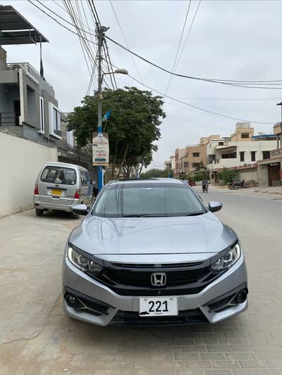 Honda Civic Oriel 1.8 i-VTEC 2017 Model 1st Owner Excellent Condition