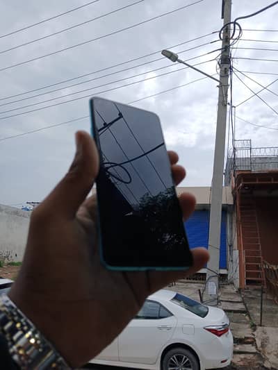 One Plus 8T 5G 12+4/256 with Snapdragon 865