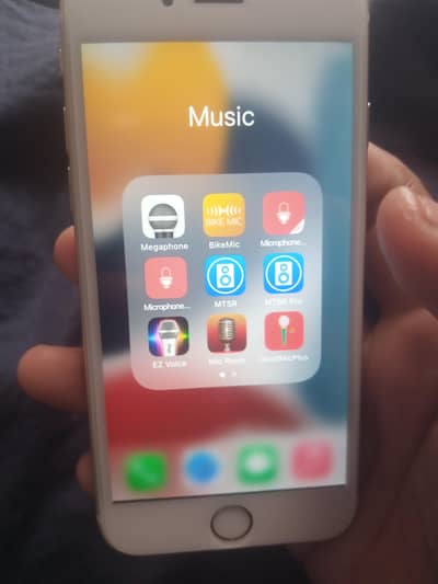 Apple iPhone 6S