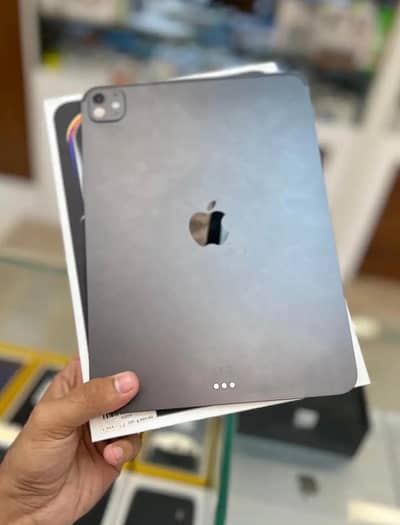 iPad pro m4 for sell. 0313 4935014