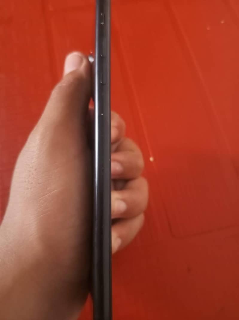 Apple iPhone 7 Plus 5
