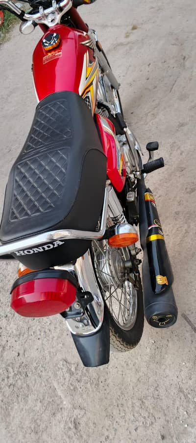 Honda 125 2025 urgent sale lush condition genuine