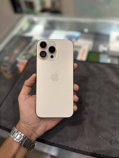 iPhone 16 Pro Max