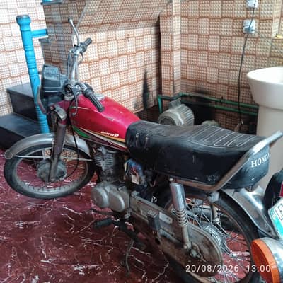 Honda 125 model 13