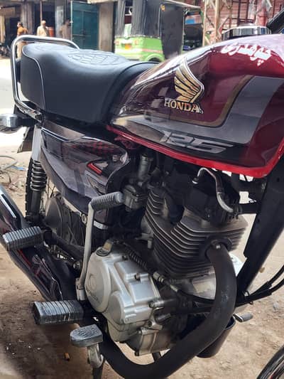 Honda 125 salef state 10by8 condition