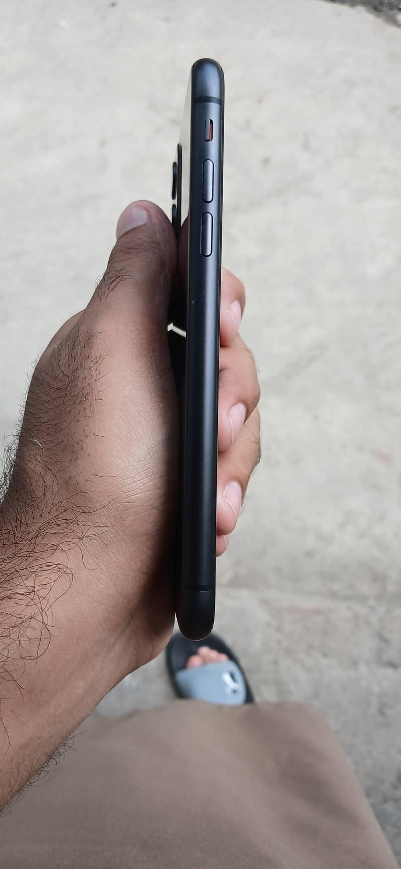Apple iPhone 11 3