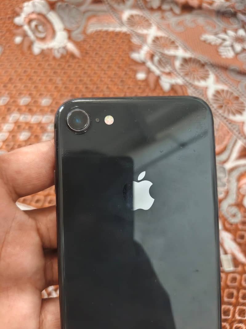 Apple iPhone 8 2