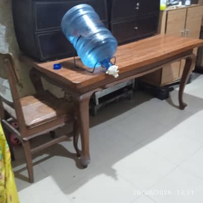 dinning table