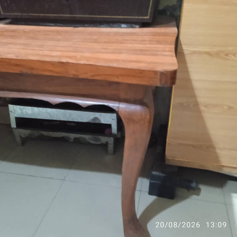 dinning table 3
