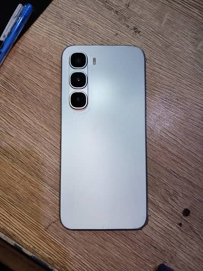 Infinix HOT 60 pro 8/128
