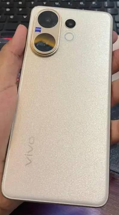 Vivo V60