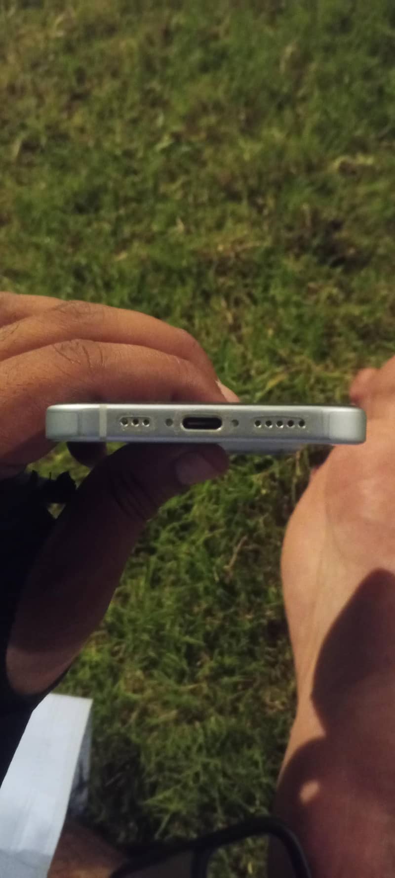 Apple iPhone 15 2